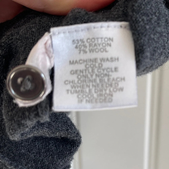 Ann Taylor Loft Charcoal Gray Boyfriend Button Up Cardigan Size Small - Picture 6 of 6